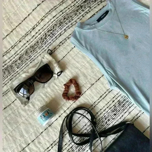 Forever 21 Women’s Baby Blue Cute Summer Soft  Top Party Stylish Bodysuit XS - Picture 7 of 8